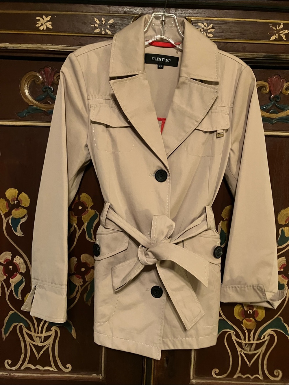 Ellen Tracy Light Beige Trench Coat with Waist Tie